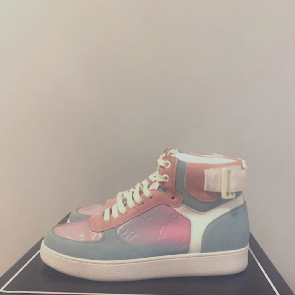 IRIDESCENT RIVOLI SNEAKER BOOT